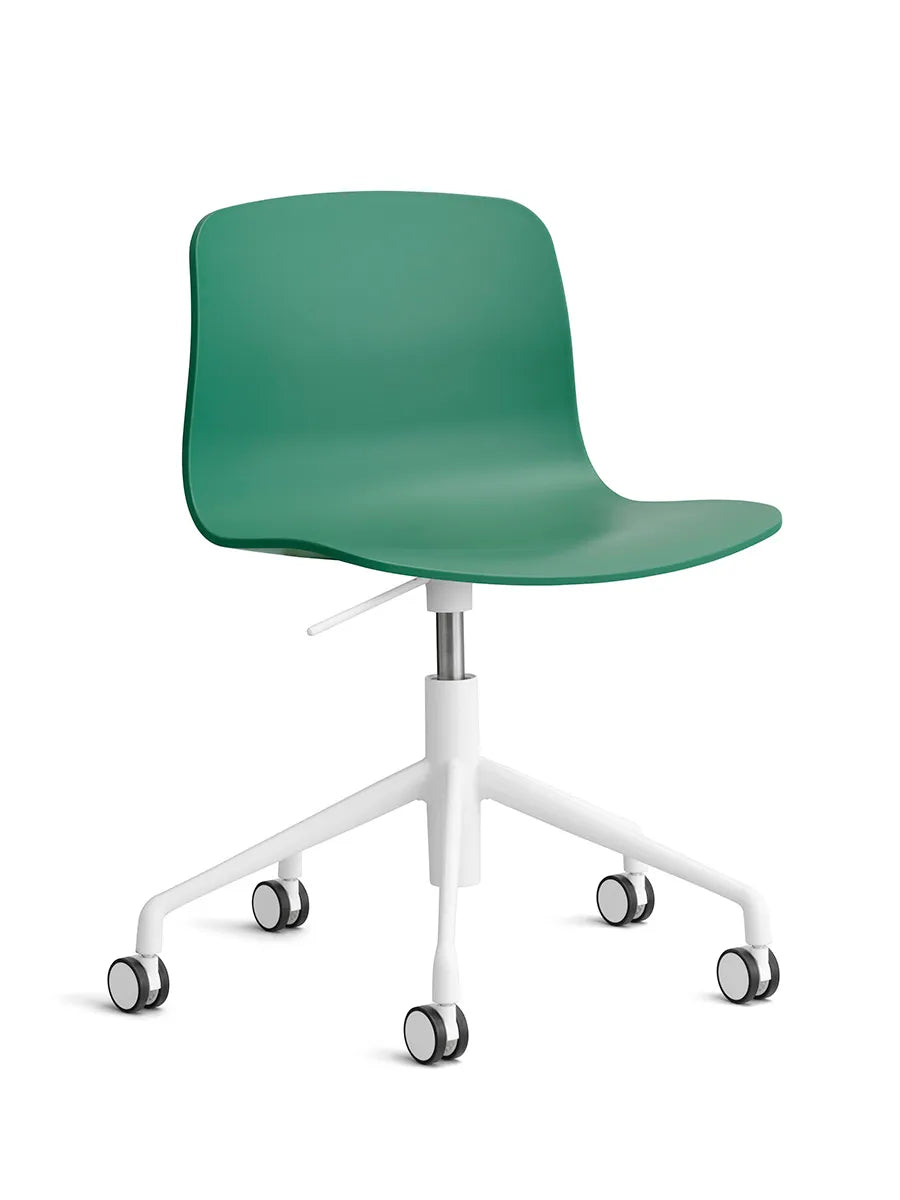 About a Chair AAC50 fra Hay