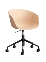 About a Chair AAC52 fra Hay - Pale Peach / Sort pulverlakeret aluminum - Jacobsen Plus