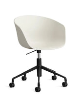 About a Chair AAC52 fra Hay - Melange Cream / Sort pulverlakeret aluminum - Jacobsen Plus