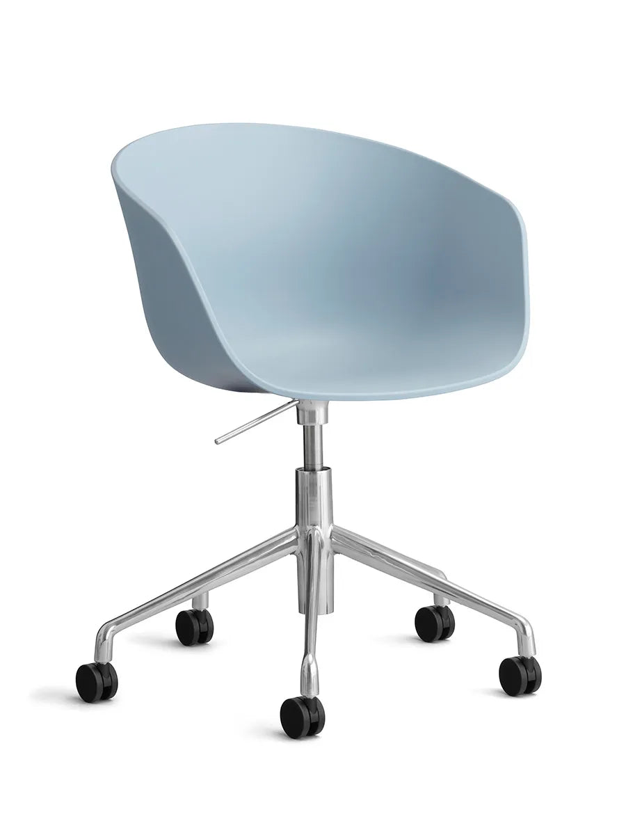 About a Chair AAC52 fra Hay - Slate Blue / Poleret aluminium - Jacobsen Plus