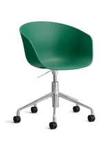 About a Chair AAC52 fra Hay - Teal Green / Poleret aluminium - Jacobsen Plus