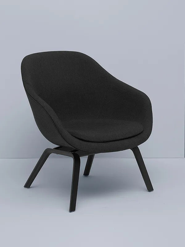 About a Lounge Chair low AAL83 fra Hay - 7 - Jacobsen Plus