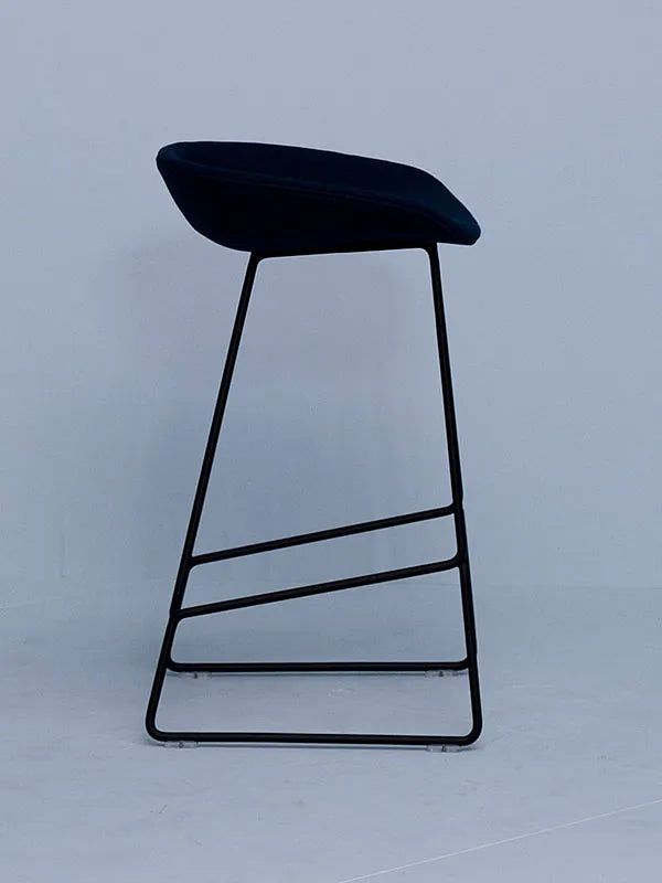 About a Stool AAS39 fra Hay - 2 - Jacobsen Plus