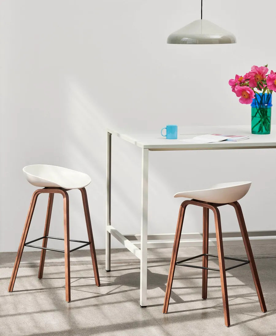 About a Stool AAS32 fra Hay