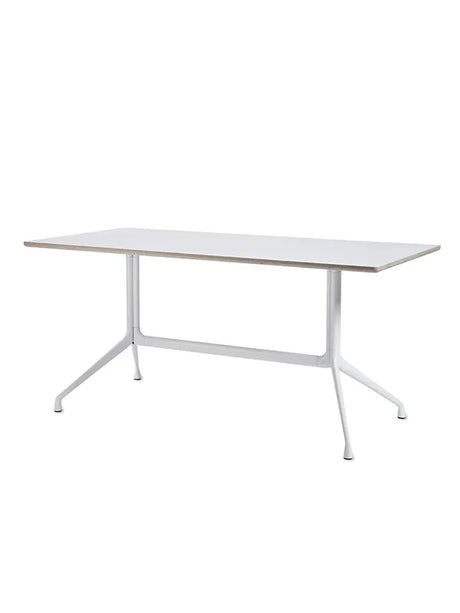 About a Table AAT10 Spisebord fra Hay - L 160 x D 80 x H 74 cm / Sort pulverlakeret aluminium / Sort linoleum - Jacobsen Plus