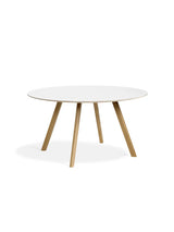 Copenhague CPH25 Bord, Ø140 cm fra Hay - Lakeret eg / Hvid laminat - Jacobsen Plus