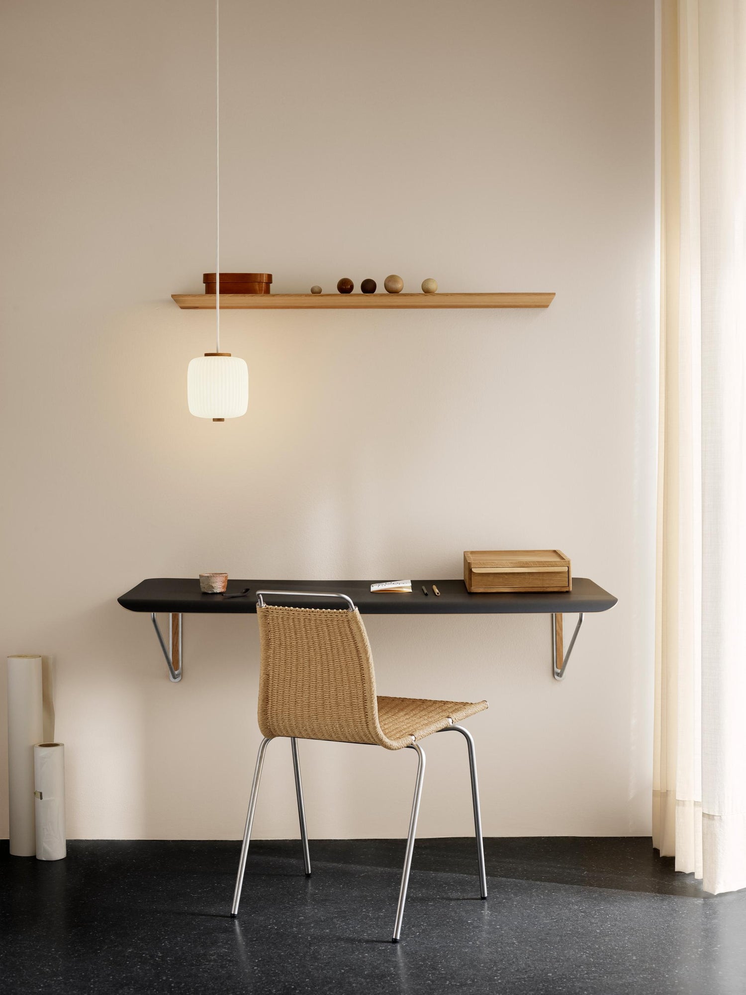 EK61 Opal pendel, eg olie af Esben Klint