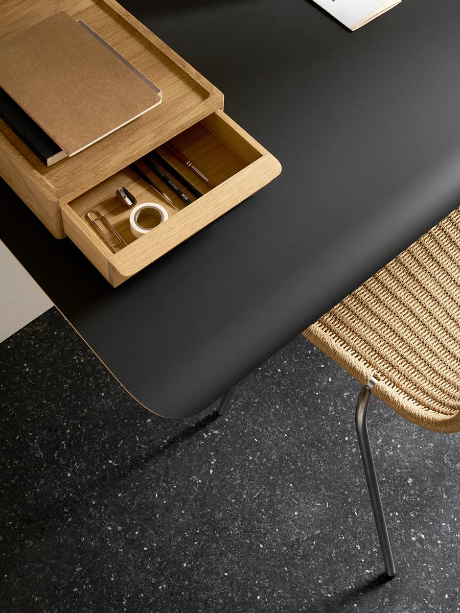 AB019 Wall Desk fra Carl Hansen & Søn