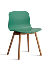 About a Chair AAC12 fra Hay - Teal Green / Lakeret valnød - Jacobsen Plus