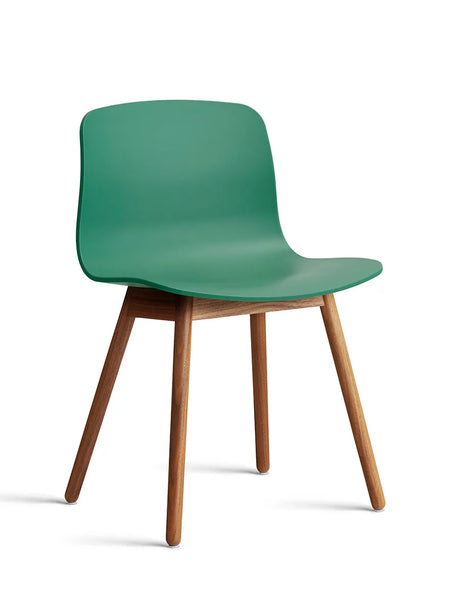 About a Chair AAC12 fra Hay - Teal Green / Lakeret valnød - Jacobsen Plus