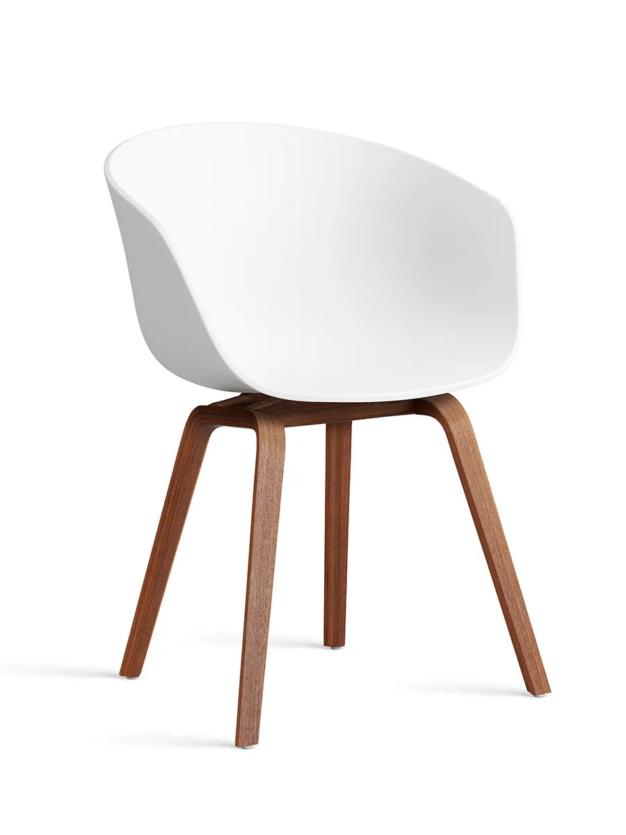  - White / Lakeret valnød - Jacobsen Plus