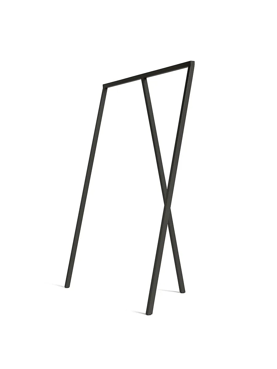 Loop Stand Wardrobe fra Hay - Sort - Jacobsen Plus