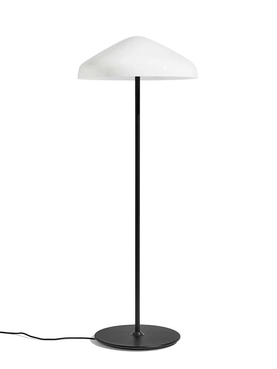 Pao Glass Floor Lamp fra Hay - 1 - Jacobsen Plus