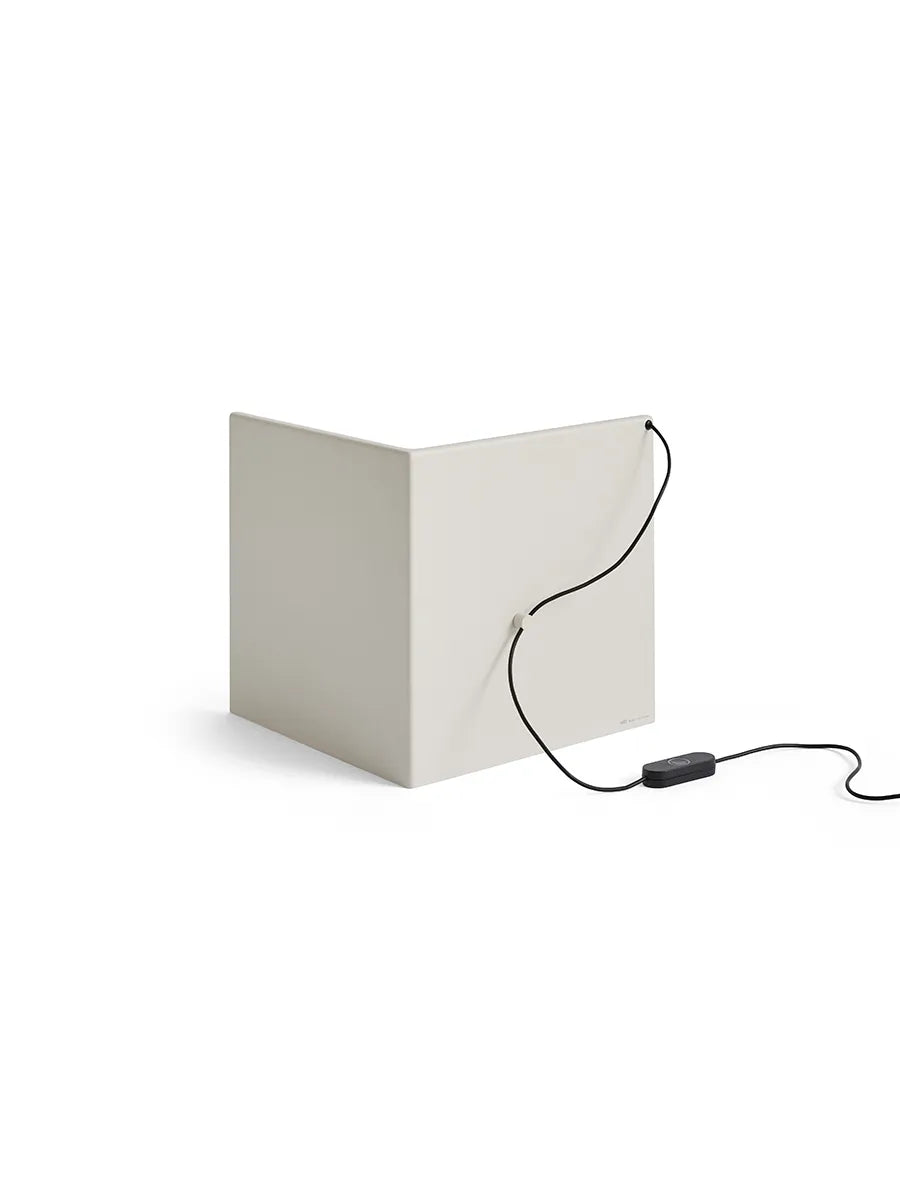 LBM Corner Bordlampe fra Hay