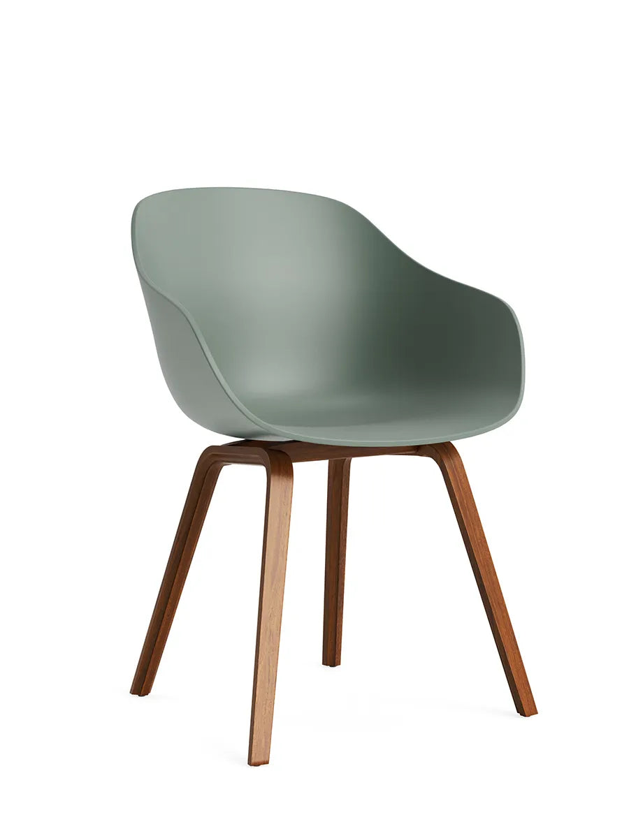 About a Chair AAC 222 fra Hay