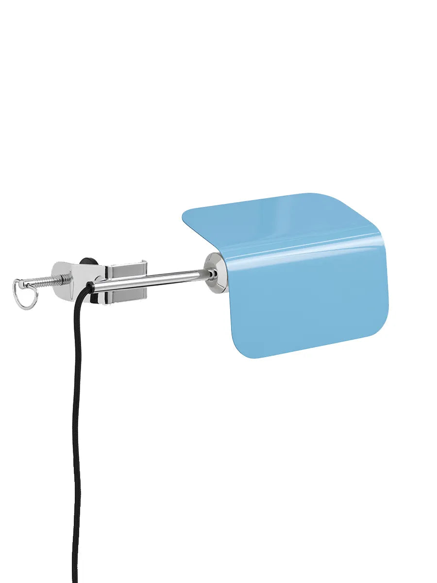 Apex Clip Lamp fra Hay - Pastel Blue - Jacobsen Plus