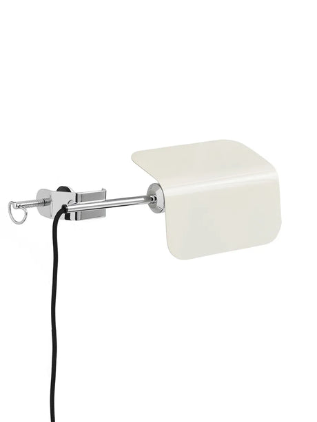 Apex Clip Lamp fra Hay - Oyster White - Jacobsen Plus