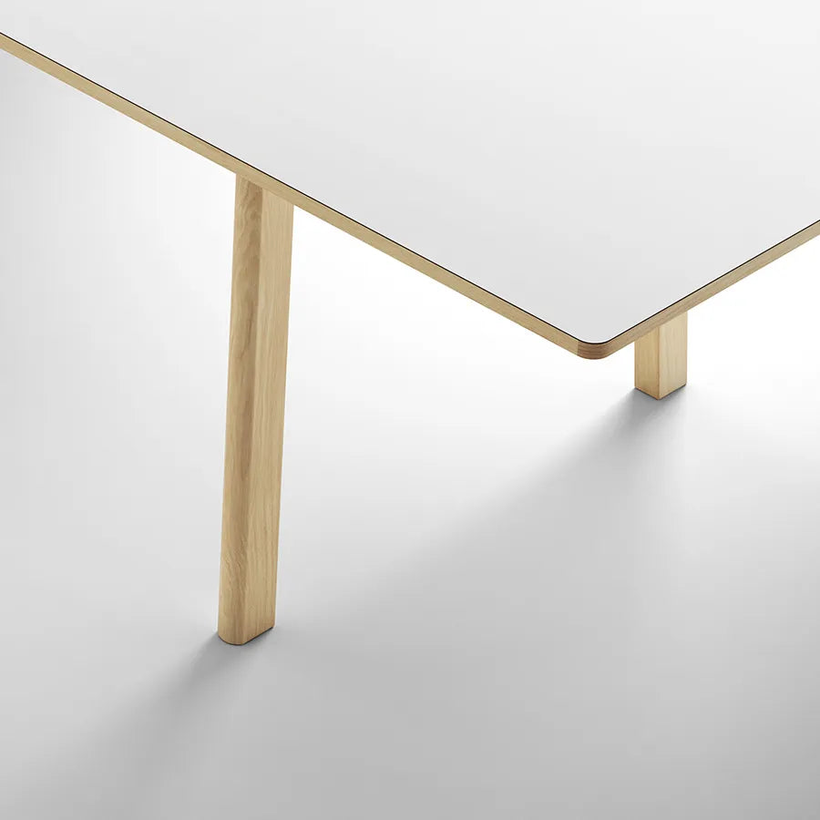 Ana Bord, 220/320 cm fra Fredericia Furniture