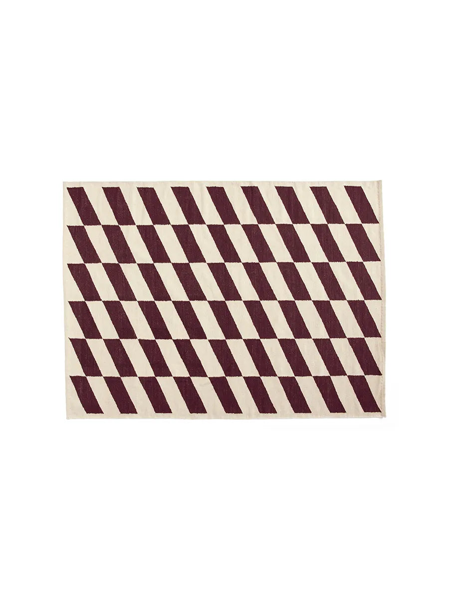 Shift Kelim Rug, 170 x 240 cm fra Hay - Burgundy - Jacobsen Plus