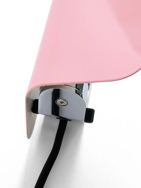 Apex Wall Lamp fra Hay - Pastel Blue - Jacobsen Plus