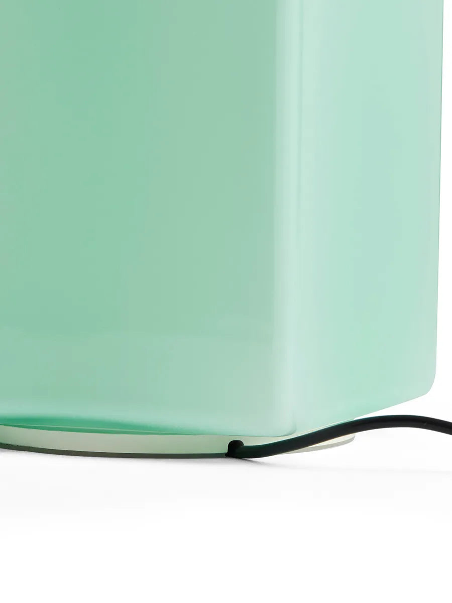 Parade Portable Lamp 240 fra Hay