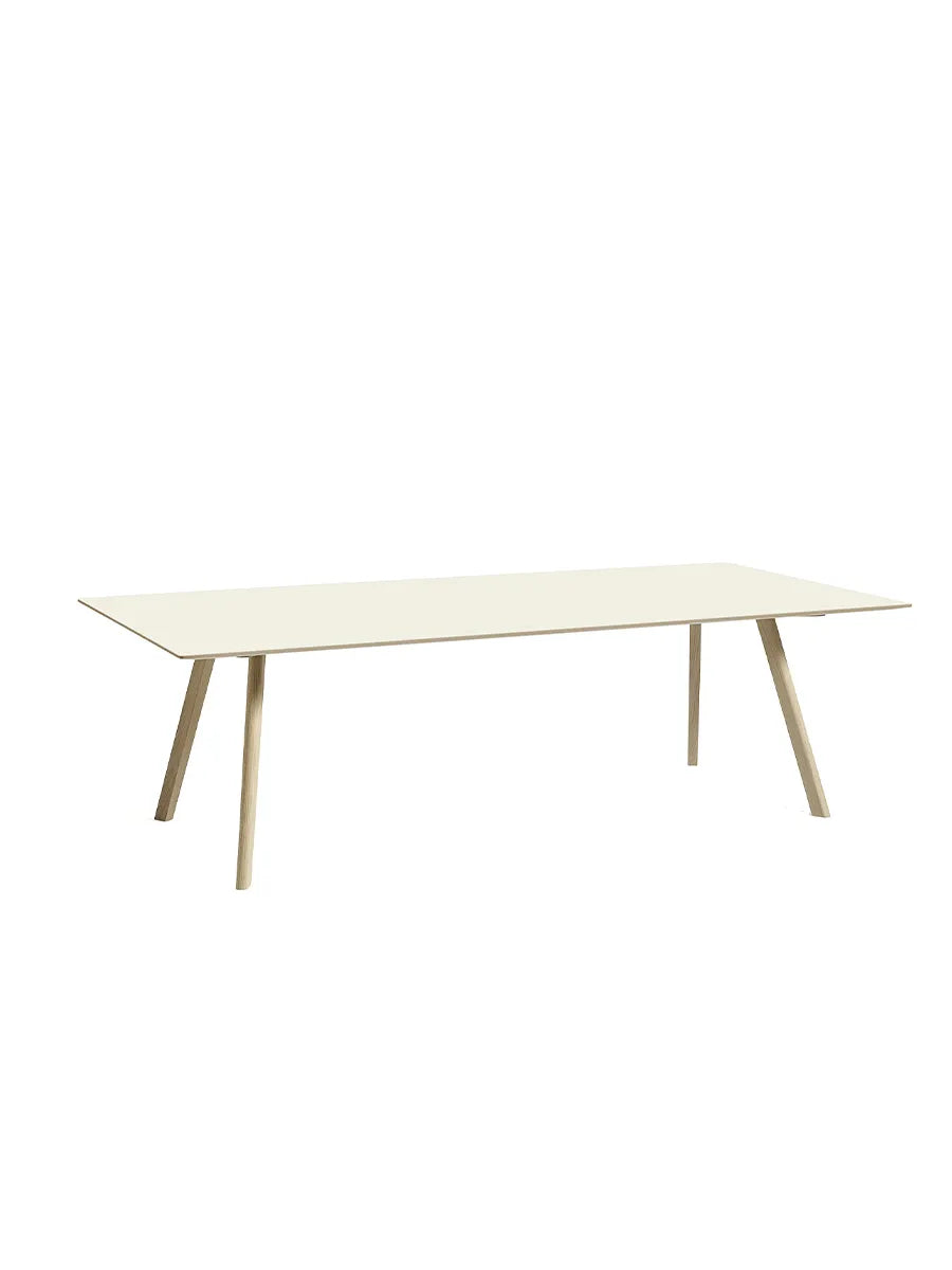 CPH30 bord, 250 cm fra Hay - Off white linoleum / Lakeret eg / L: 250 x B: 120 x H: 74 cm - Jacobsen Plus
