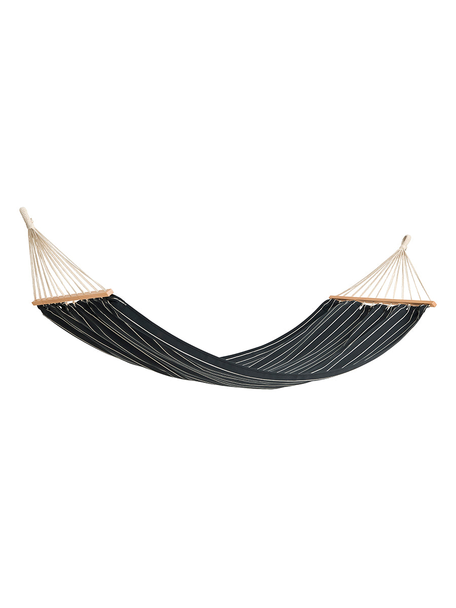 Outdoor Market Hammock fra Hay - Black with beige stripe - Jacobsen Plus