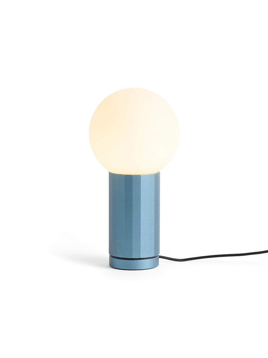 Turn On bordlampe fra Hay - Blue - Jacobsen Plus