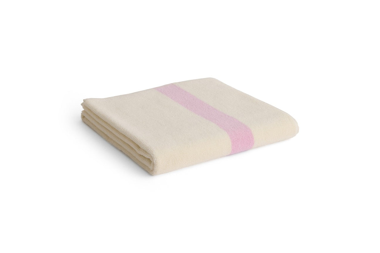 Stripe badehåndklæde fra HAY - Cool pink - Jacobsen Plus