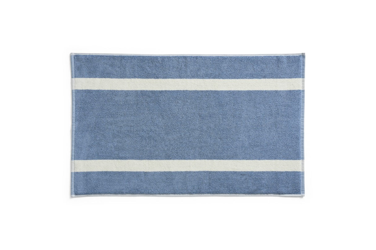 Stripe bademåtte fra HAY - Dusty blue - Jacobsen Plus