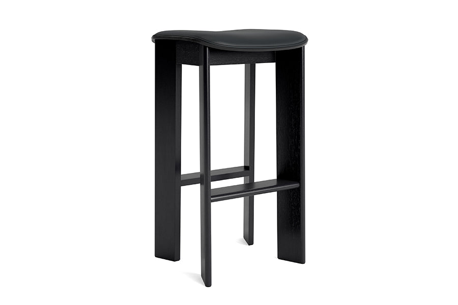 Chisel 30 høj barstol, m. polstring fra Hay - Sortlakeret eg - Polstring: Grano Black - Jacobsen Plus
