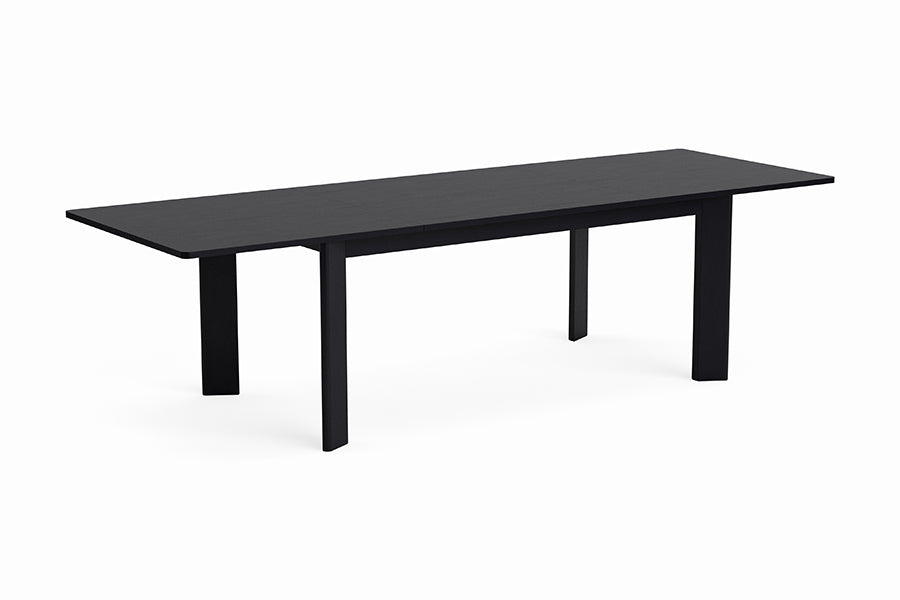 Chisel 630 spisebord med udtræk, L180-280 cm fra Hay - Sortlakeret eg - Jacobsen Plus