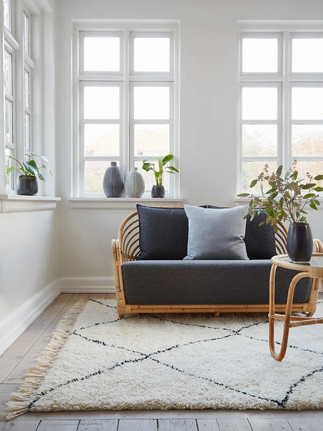 Charlottenborg 2-pers. Sofa af Arne Jacobsen - A622 Crumble - Beige - Jacobsen Plus