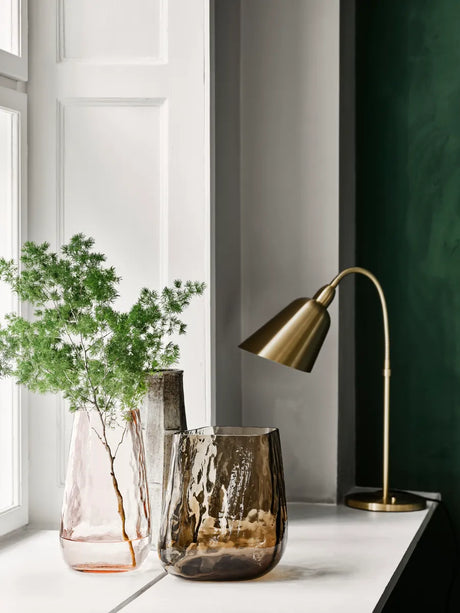 Collect Crafted Glass Vases fra &Tradition - SC66: H16 cm - Shadow - Jacobsen Plus