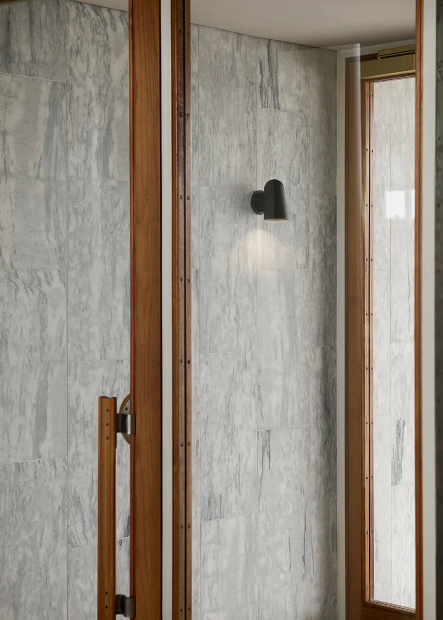 SC105 Wall Lamp - Røget Messing - fra Andtradition