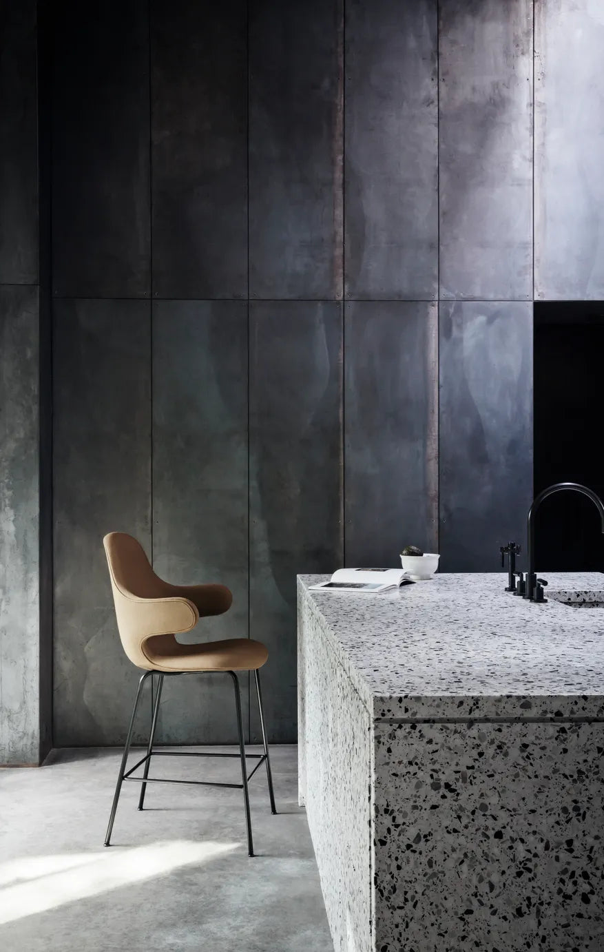 Catch Barstol JH17 fra &Tradition