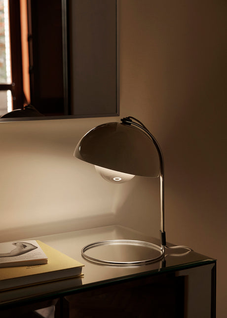 Flowerpot VP4 bordlampe af Verner Panton - Matt black - Jacobsen Plus