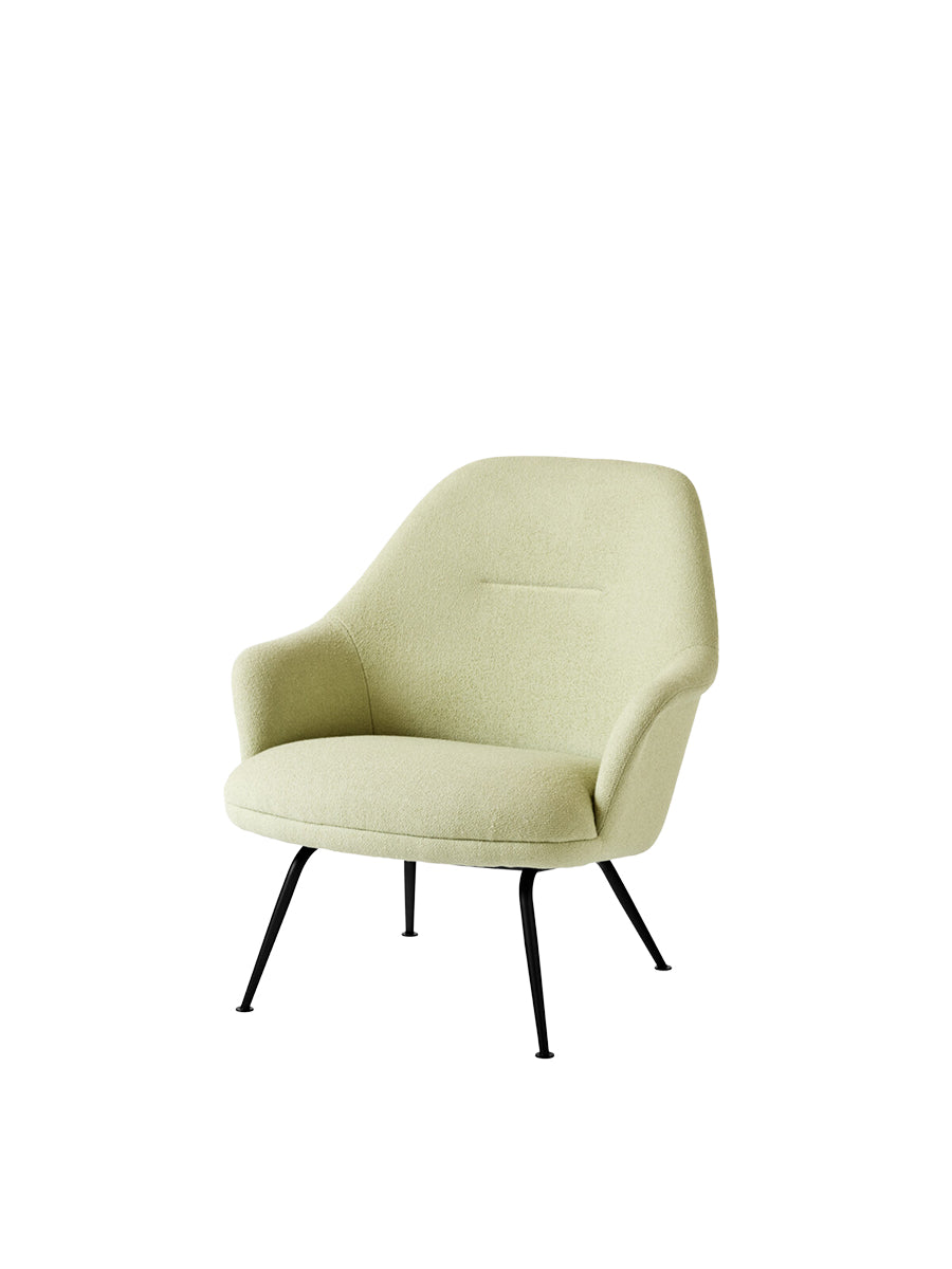 &Tradition Rely HW140 Lænestol - Saxion 0927/Sort stel - Jacobsen Plus