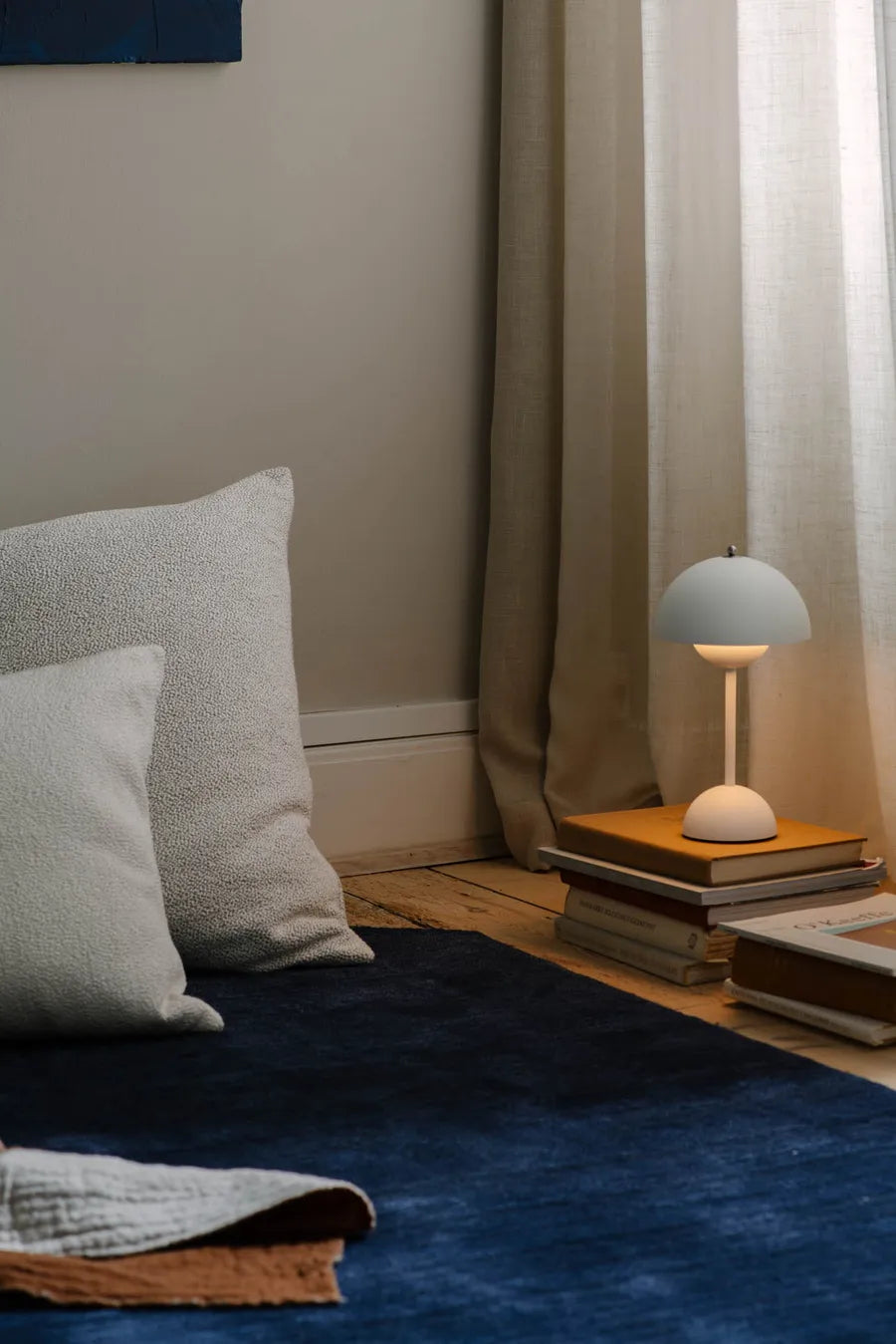 Flowerpot Portable VP9 Bordlampe af Verner Panton