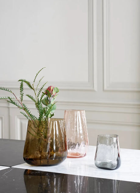 Collect Crafted Glass Vases fra &Tradition - SC66: H16 cm - Shadow - Jacobsen Plus