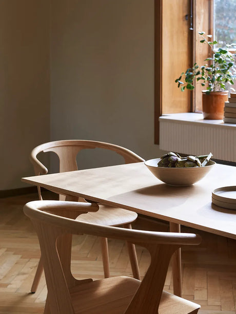 SK1 In Between spisebordsstol fra &Tradition - Røget egetræ - Jacobsen Plus