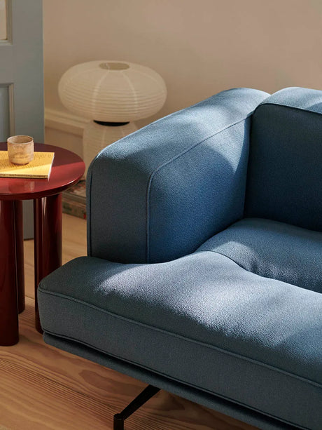 Inland AV23 Sofa fra &Tradition - Noble Cognac Læder - Jacobsen Plus