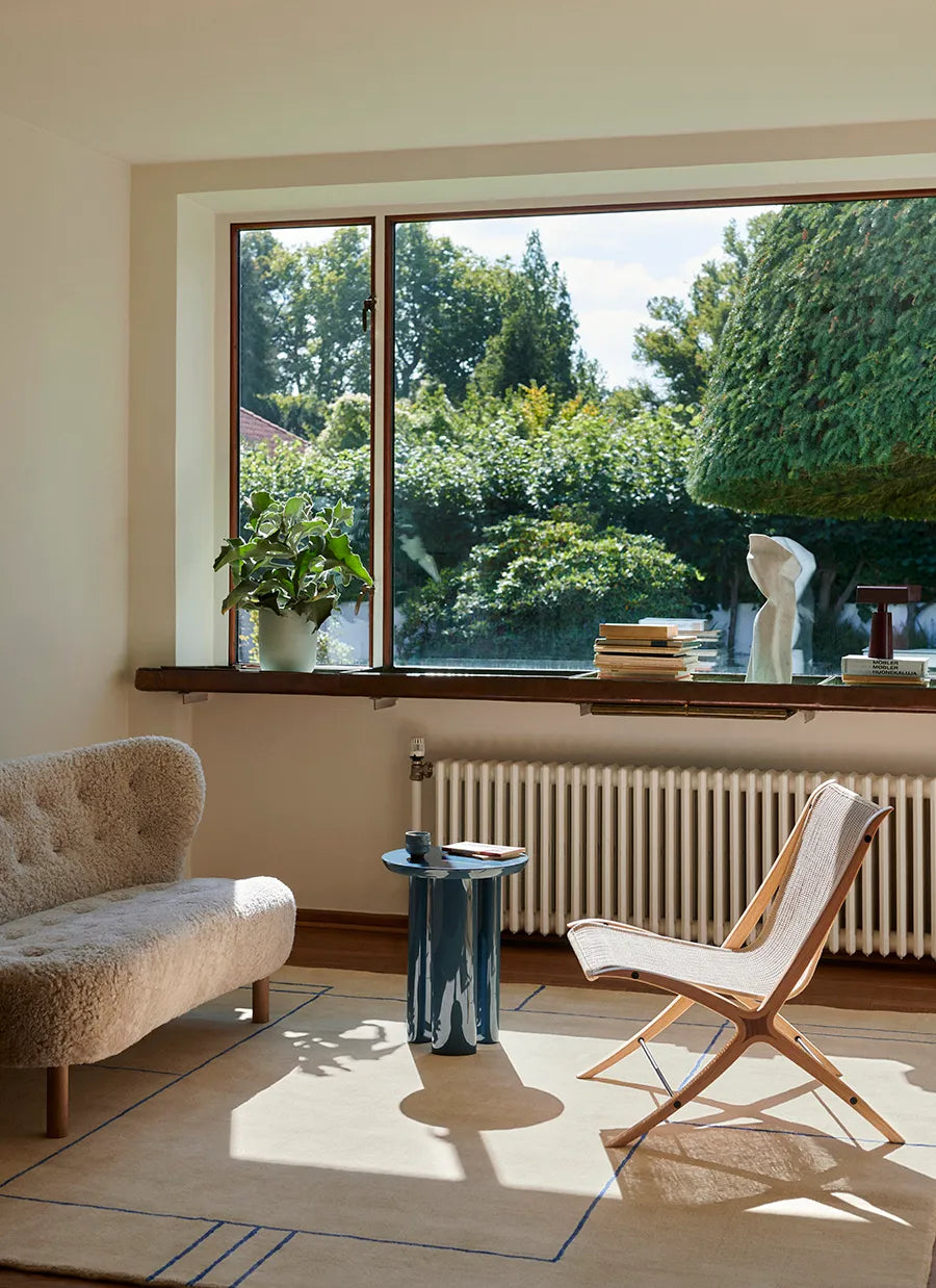 Tung JA3 sidebord, Steel Blue fra &Tradition