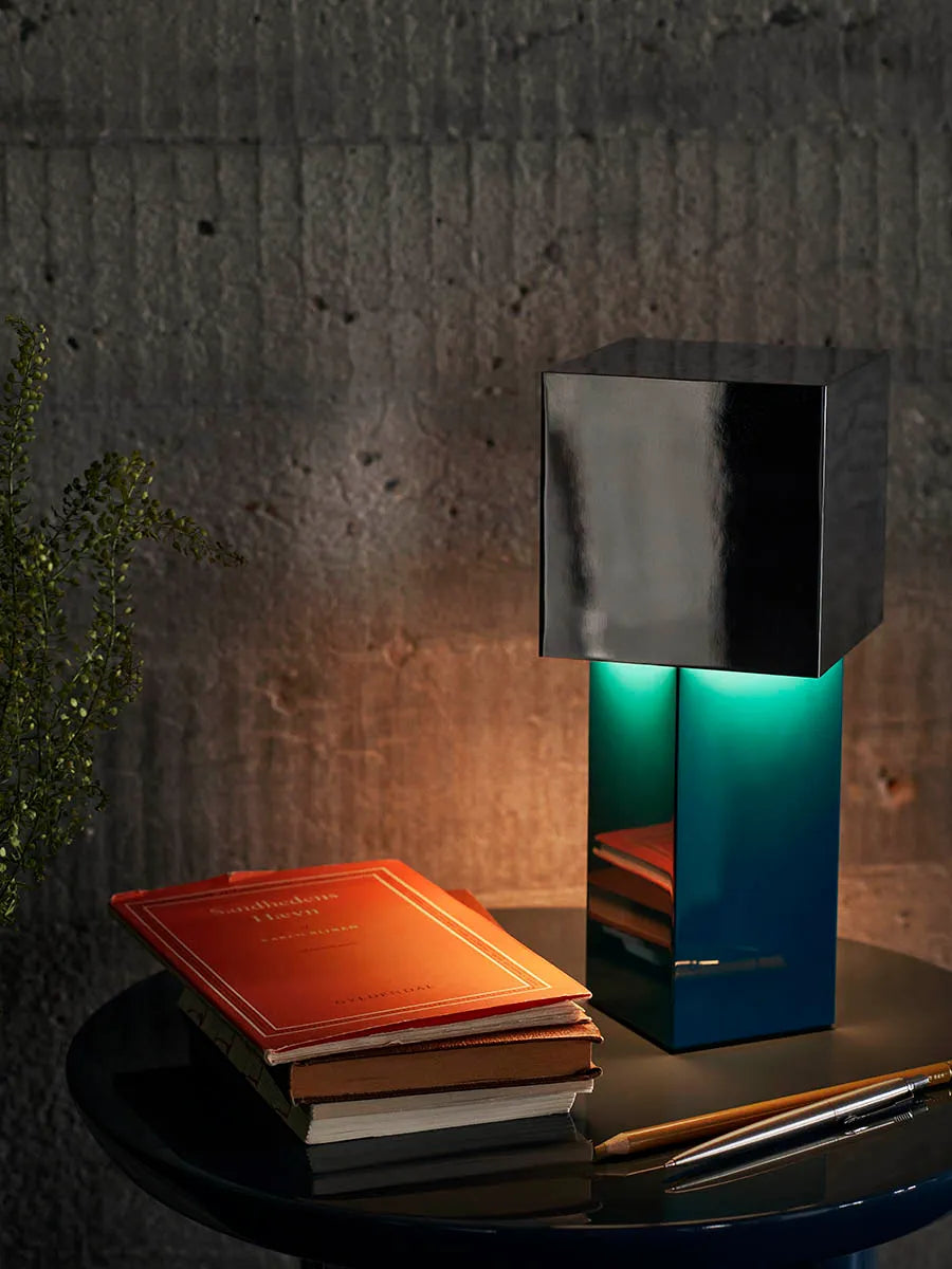 Pivot Portable Lamp, blue silver fra &Tradition - 4 - Jacobsen Plus