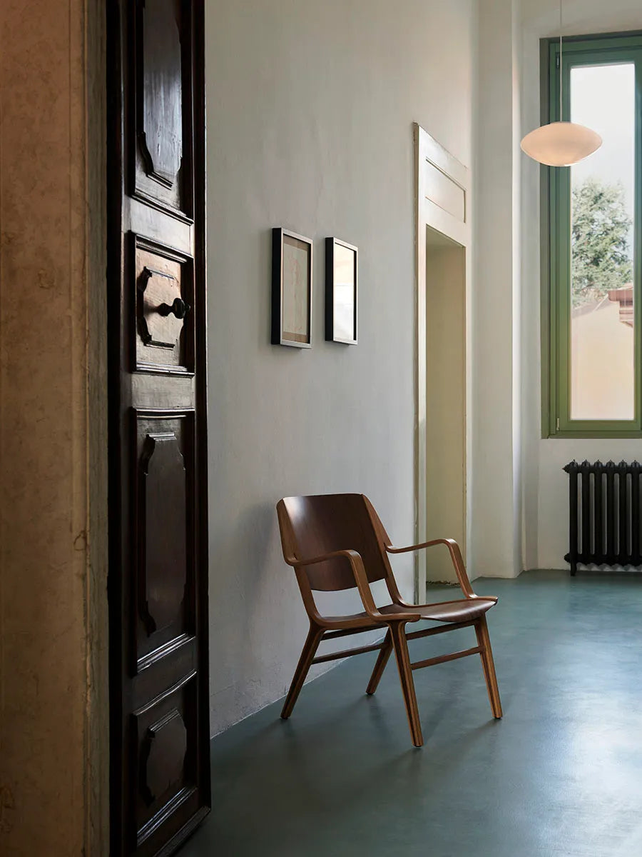 AX HM11 Stol, eg/valnød fra &Tradition - 5 - Jacobsen Plus