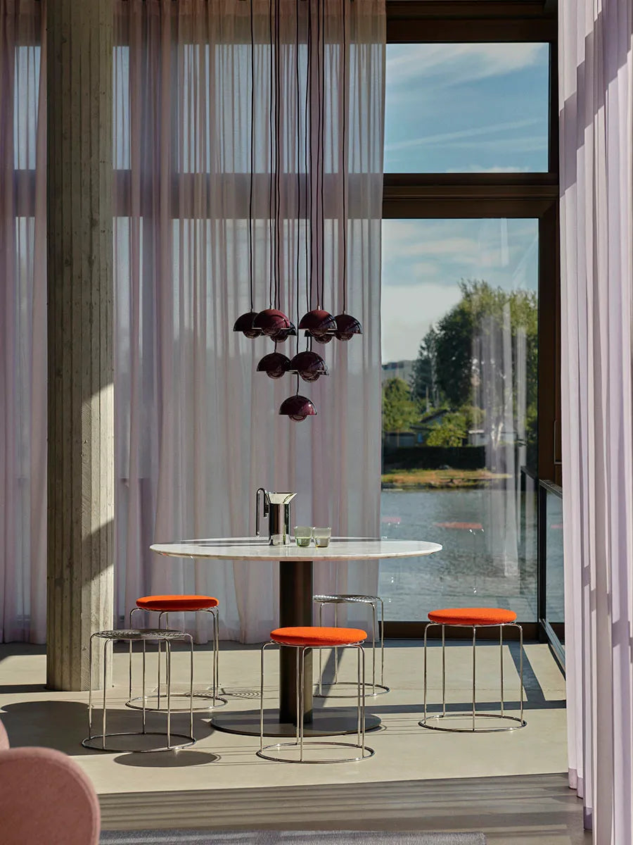 Flowerpot Chandelier VP10, 10 pendants fra &Tradition