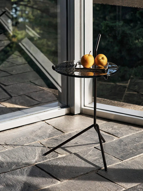 Halten SH9 Sidebord, polished steel & smoked glass fra &Tradition - 3 - Jacobsen Plus