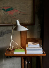 Tripod HM9 Bordlampe af Hvidt & Mølgaard - 3 - Jacobsen Plus
