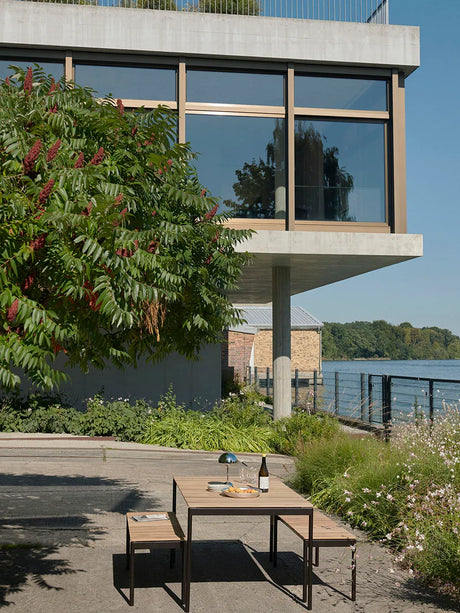 Ville AV28 Havebænk, 180x40 fra &Tradition - Bronze Green - Jacobsen Plus
