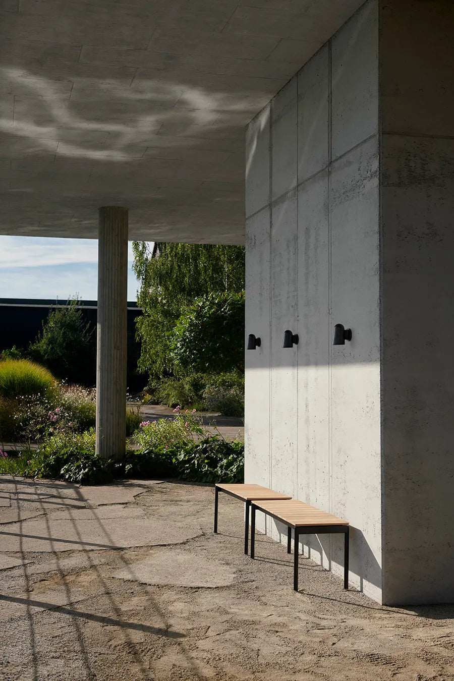 SC105 Wall Lamp - Røget Messing - fra Andtradition